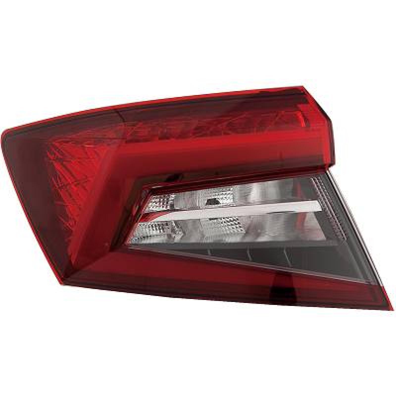 RÜCKLEUCHTE LINKS   KAROQ, passend für 2017-11.21  ÄUSSERER TEIL, 57A945711